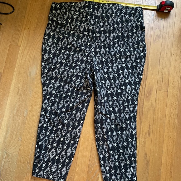 Torrid pants - Picture 2 of 5